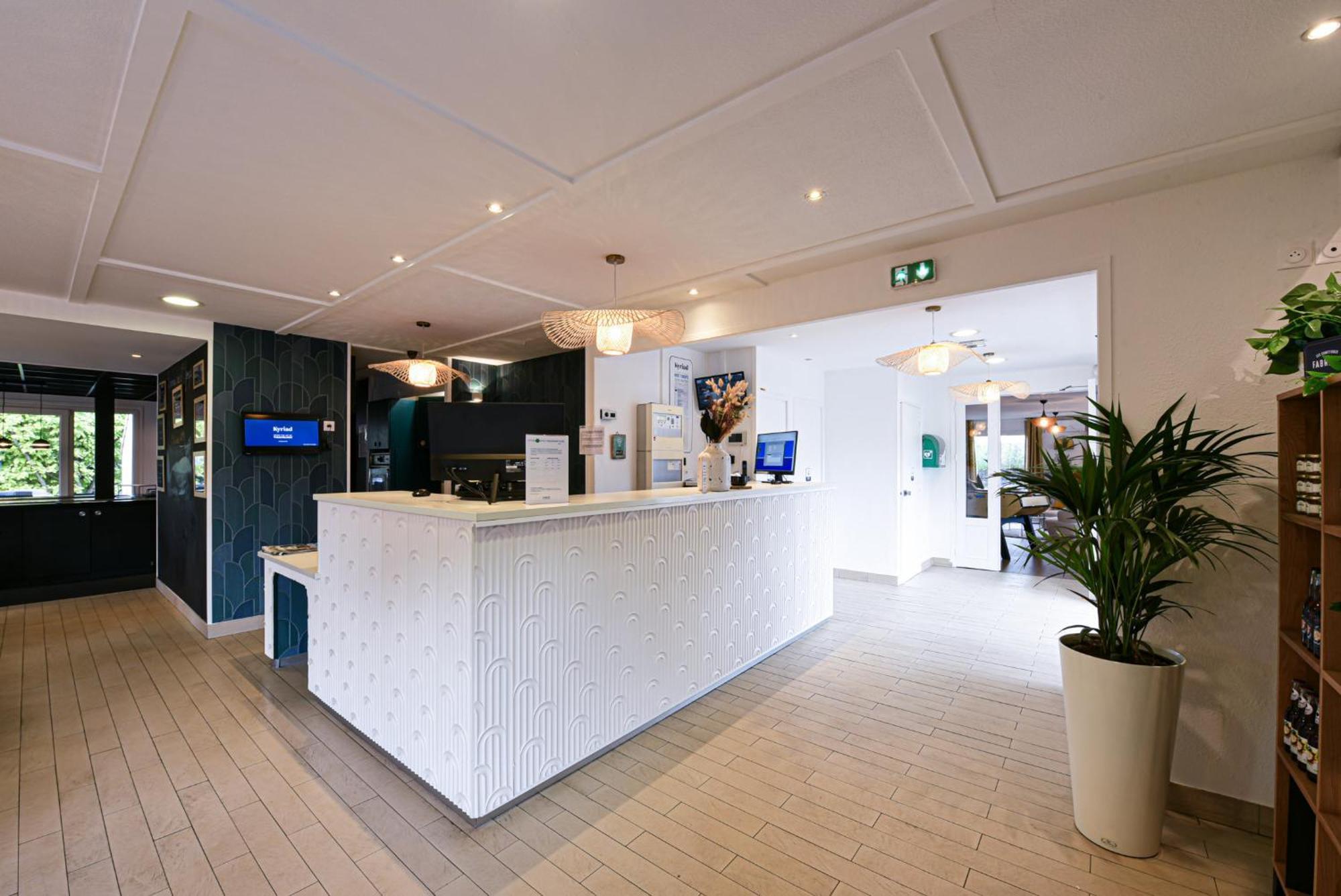 Kyriad Villeneuve Saint Georges - Hotel Renove Εξωτερικό φωτογραφία
